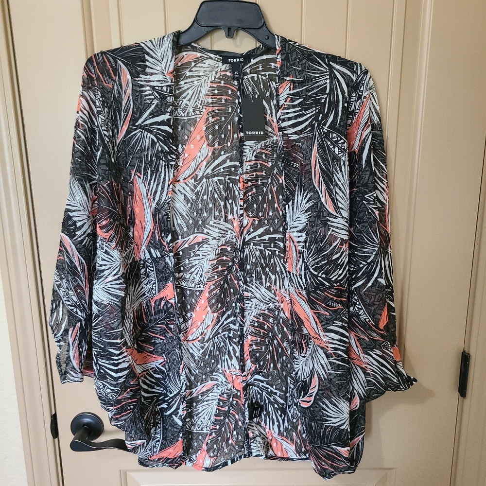 Torrid kimono vacay top